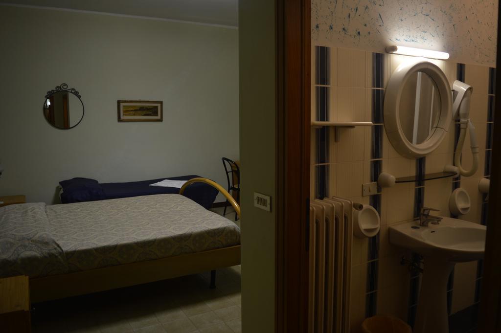 Hotel Il Poggetto Кастелліна-Мариттіма Екстер'єр фото
